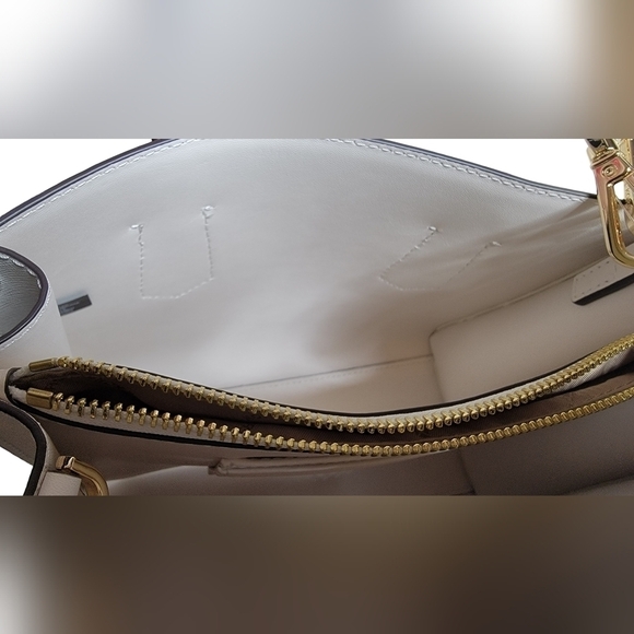 Nwt Michael Kors satchel white and gold Purse - Picture 10 of 15